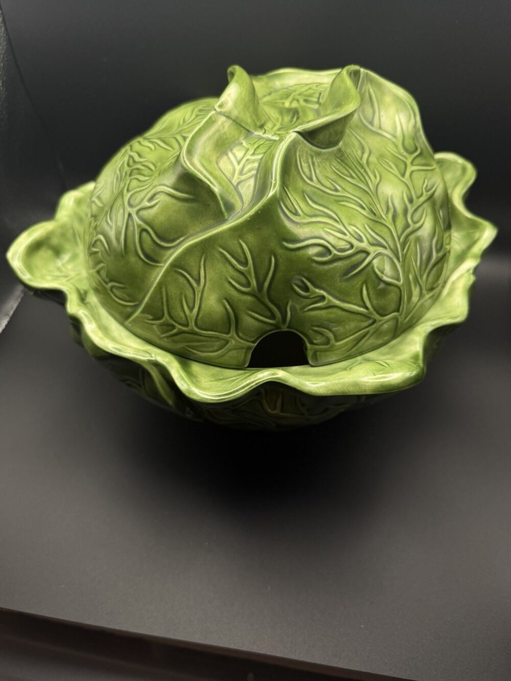 VTG Large holland mold cabbage bowl